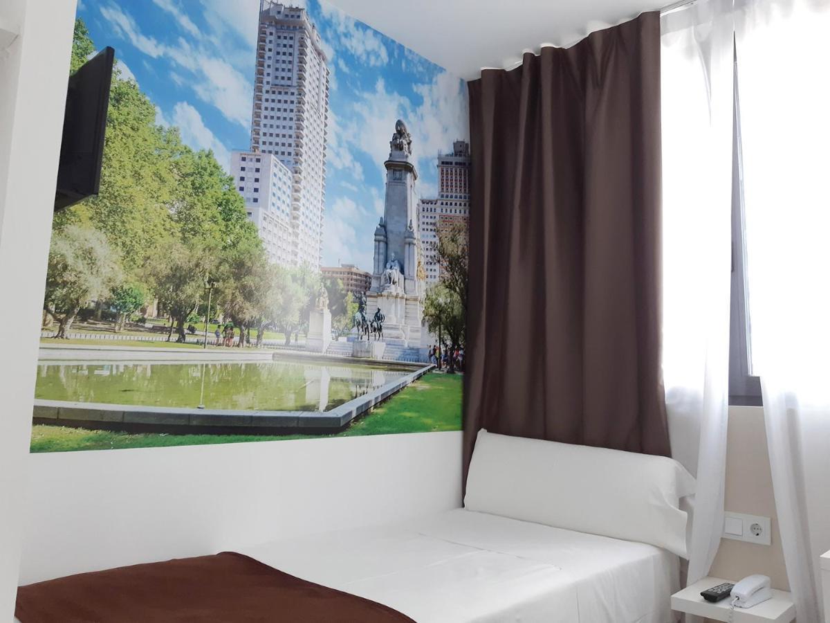 Hotel Bestprice Alcala Madrid Exteriér fotografie